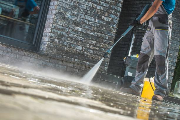 Best Graffiti Removal  in Ganado, TX